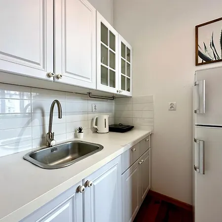 דירה Nw Podjazdek 5-8-c *